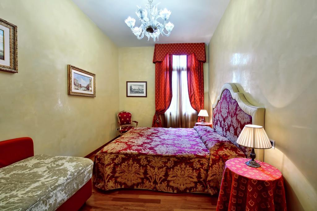Residence Odoni Venecia Habitación foto